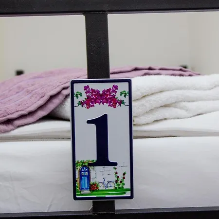 Hostel Deep Purple Bikers Φετιγιέ