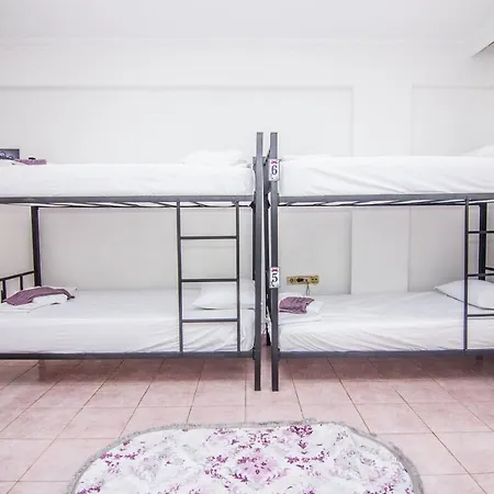 Deep Purple Bikers 旅馆